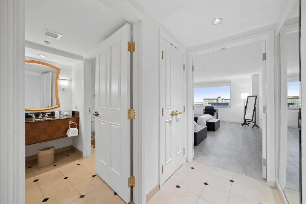 Cozysuitestwo Separate Spacious Ocean Front