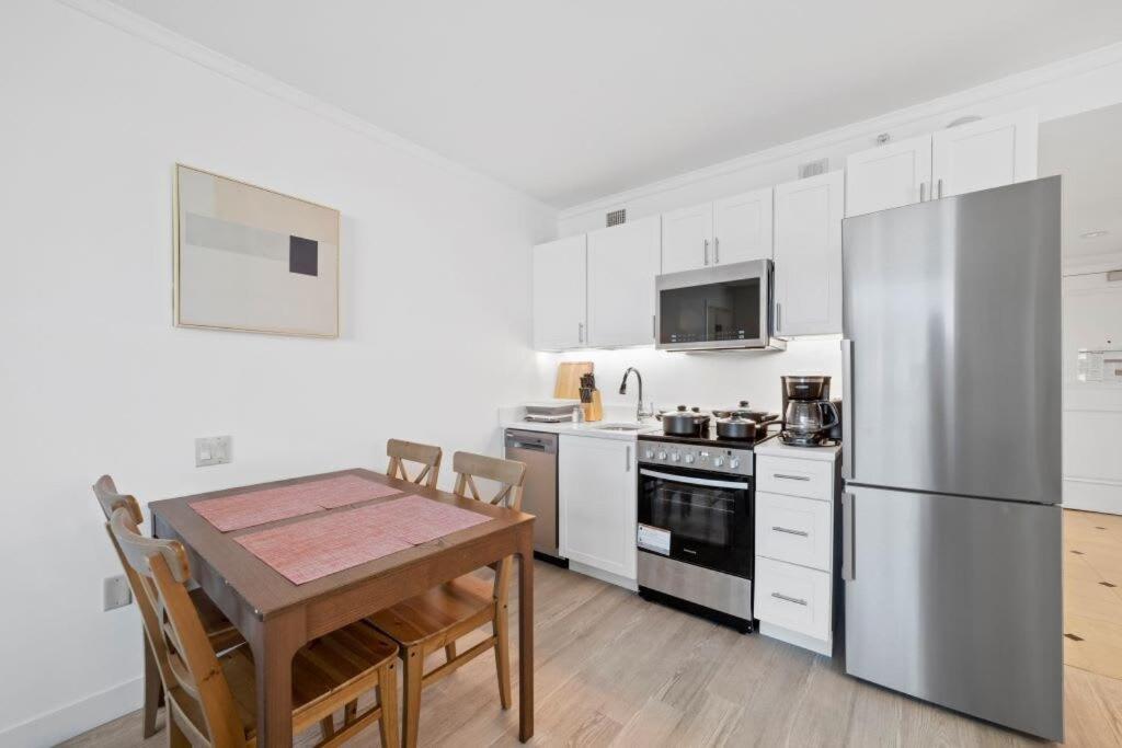 Apartment Cozysuitestwo Separate Spacious Ocean Front